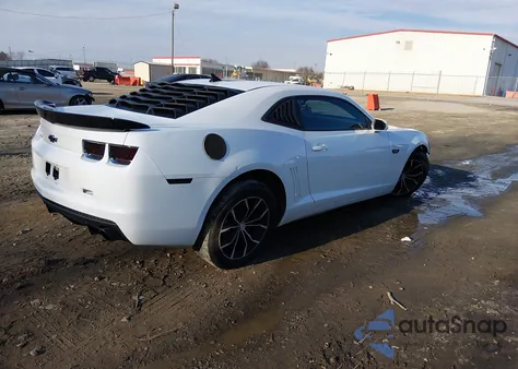 2010 Chevrolet Camaro 1Ls из США, поврежденный, VIN 2G1FA1EV7A9224125